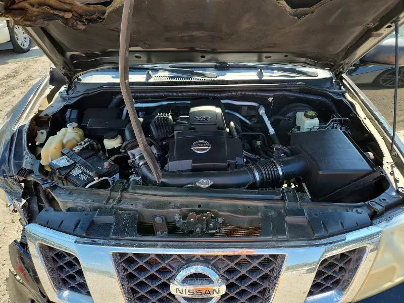 2018 NISSAN FRONTIER SV  