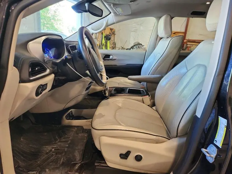 2018 CHRYSLER PACIFICA HYBRID LIMITED  