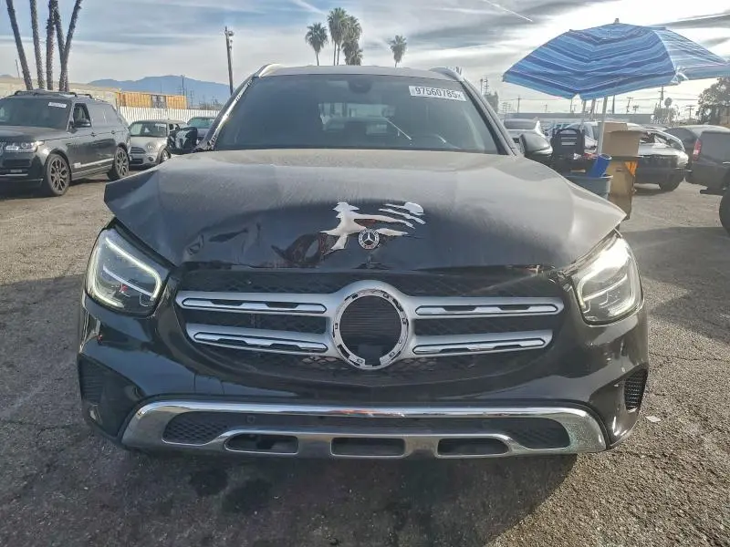 2021 MERCEDES-BENZ GLC 300  