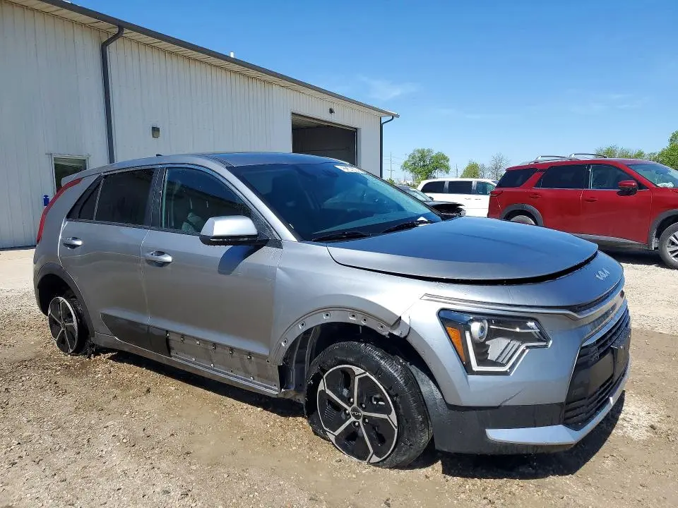 2026 KIA NIRO LX  