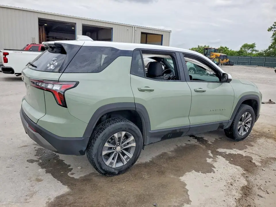 2025 CHEVROLET EQUINOX LT  