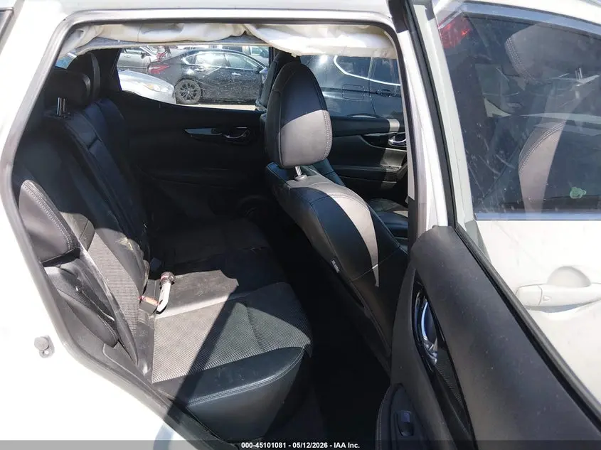2022 NISSAN ROGUE SPORT SV FWD XTRONIC CVT