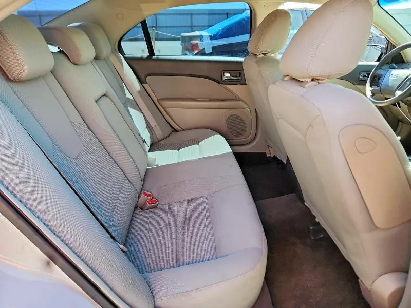 2010 FORD FUSION S  