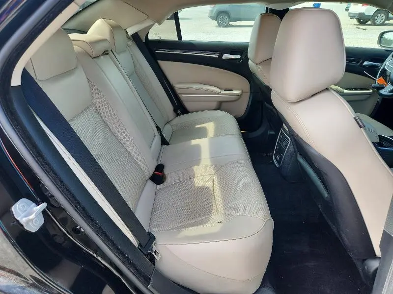 2018 CHRYSLER 300 LIMITED  