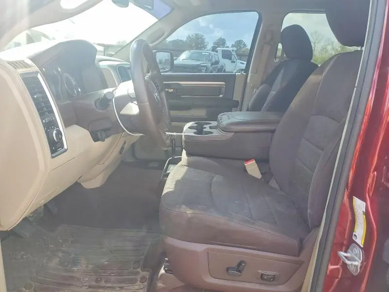 2018 RAM 1500 SLT  