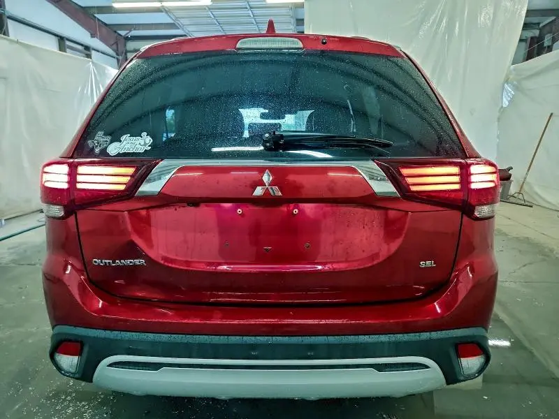 2020 MITSUBISHI OUTLANDER SE  