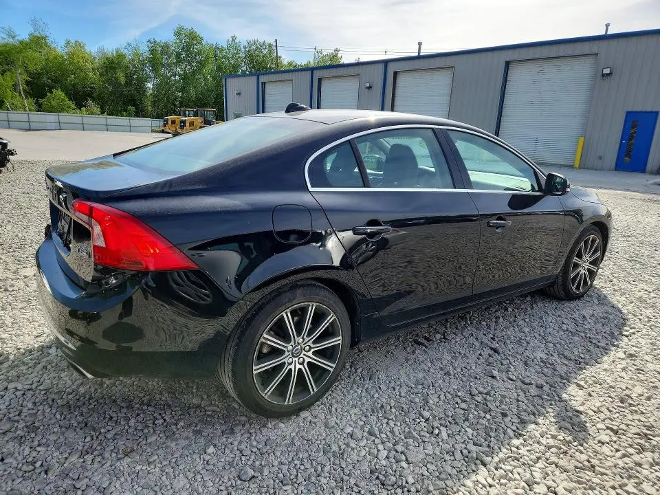 2018 VOLVO S60 PLATINUM  
