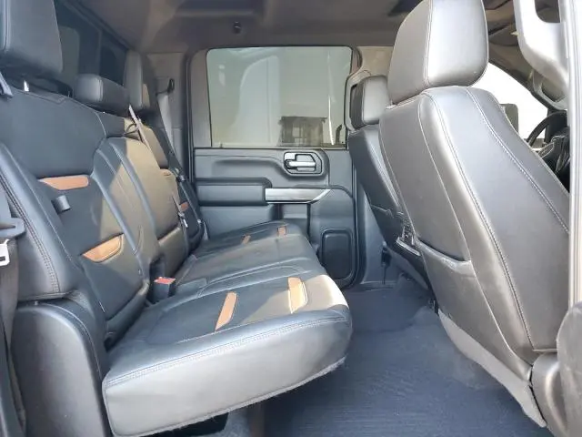 2020 GMC SIERRA K2500 AT4  