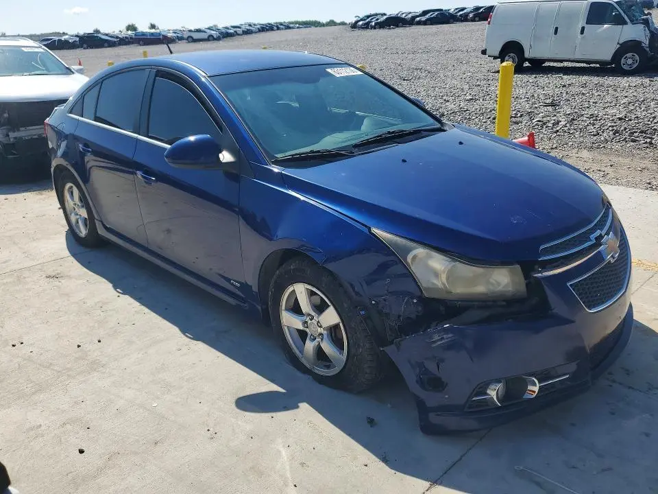 2012 CHEVROLET CRUZE LT  