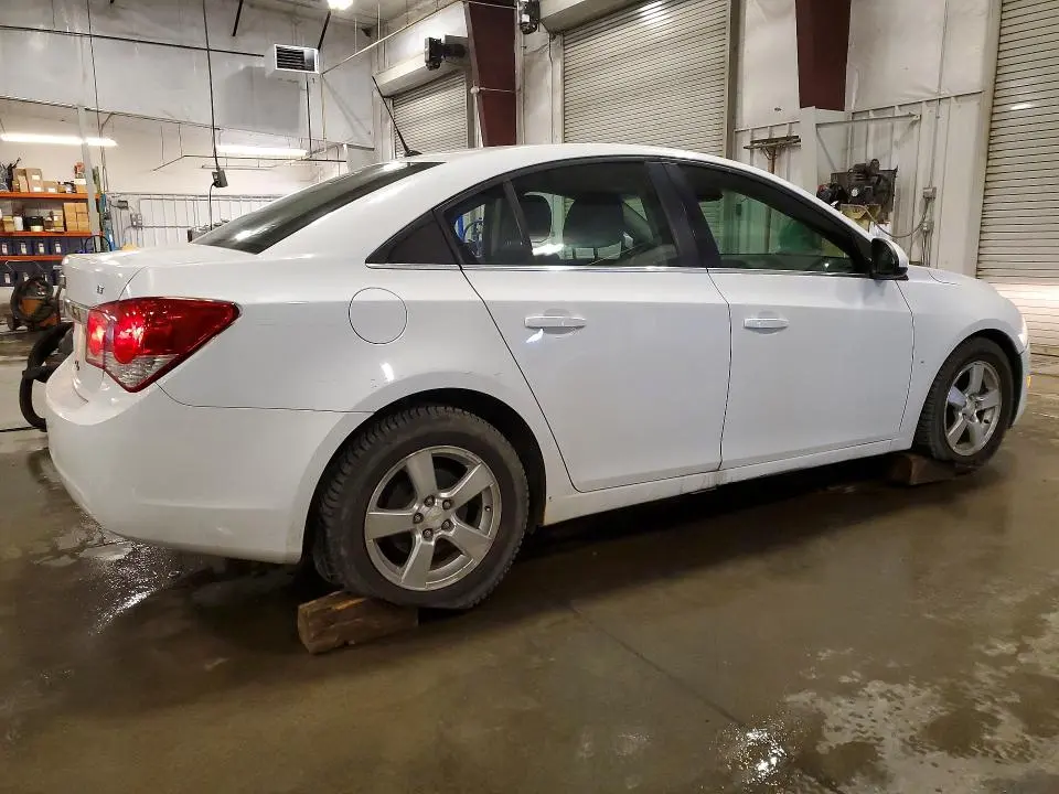 2011 CHEVROLET CRUZE LT  