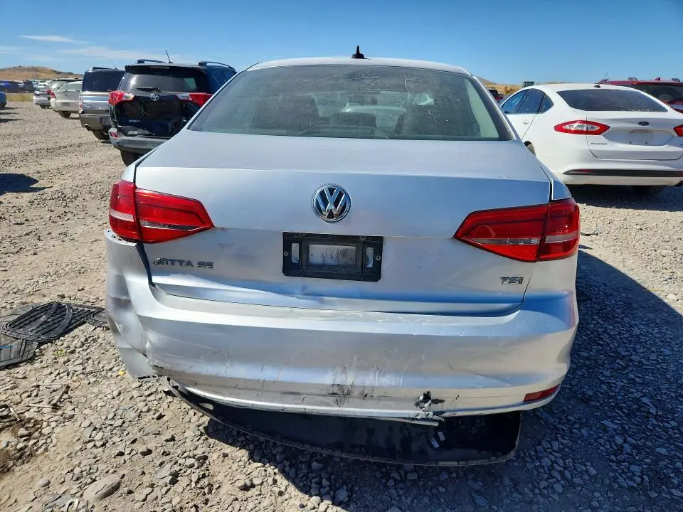 2015 VOLKSWAGEN JETTA SE  