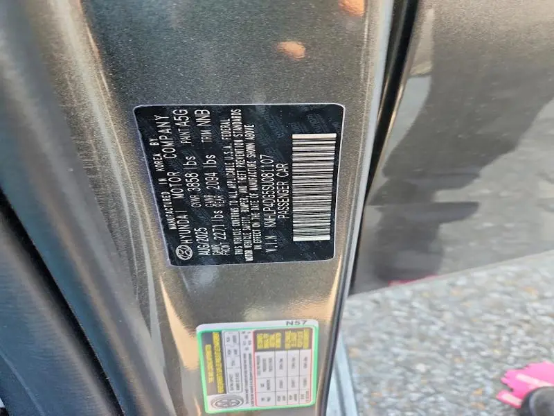 2025 HYUNDAI ELANTRA LIMITED  