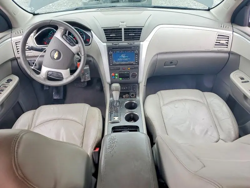 2012 CHEVROLET TRAVERSE LT  