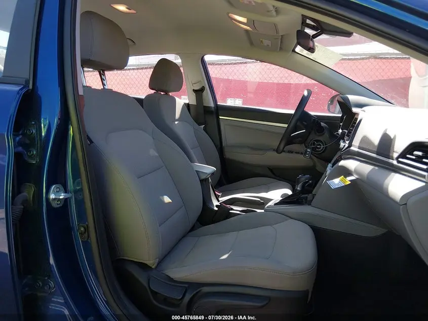 2020 HYUNDAI ELANTRA SE