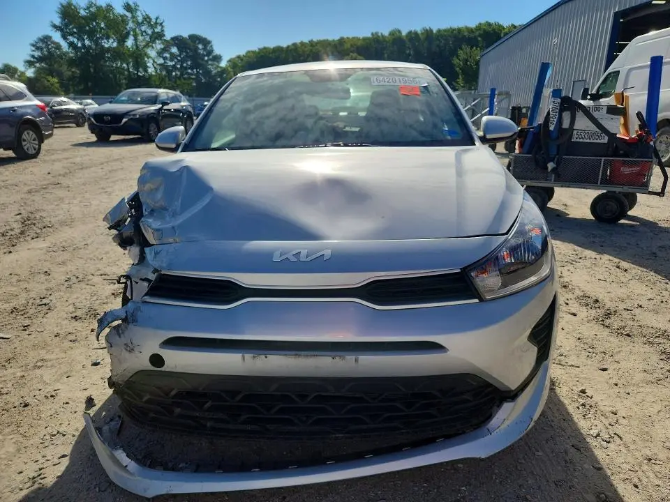 2023 KIA RIO LX  