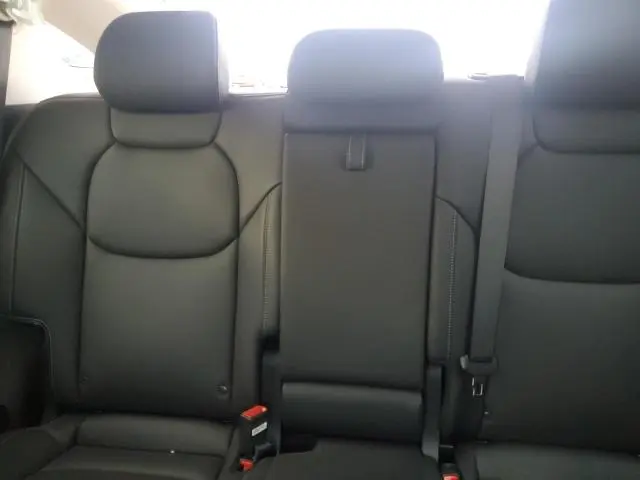 2023 GENESIS GV70 BASE