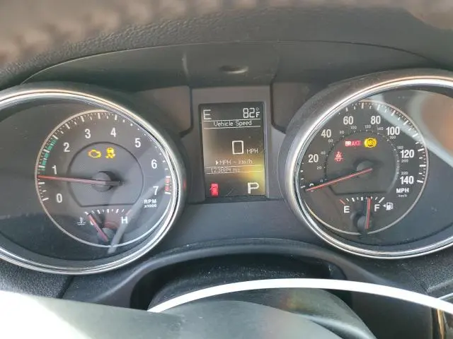 2013 JEEP GRAND CHEROKEE LAREDO  