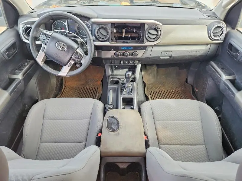 2021 TOYOTA TACOMA SR5 V6  