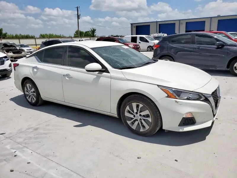 2020 NISSAN ALTIMA S  