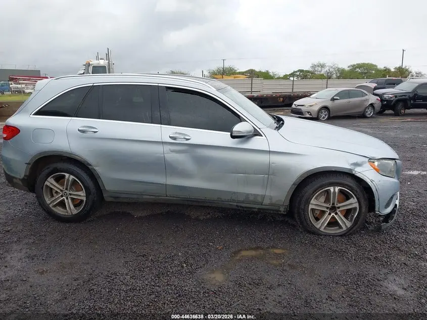 2016 MERCEDES-BENZ GLC 300  
