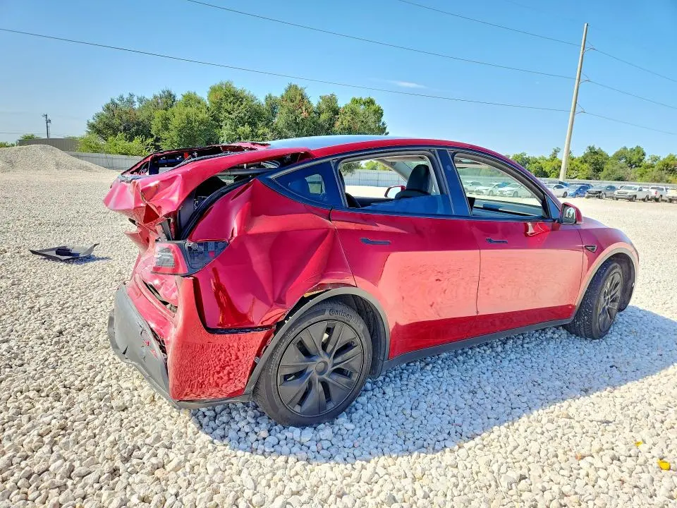 2024 TESLA MODEL Y   