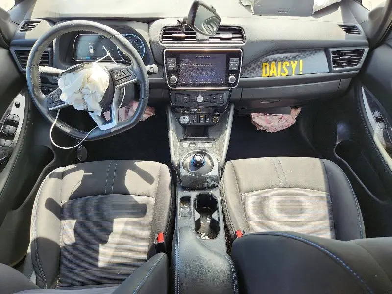 2024 NISSAN LEAF SV PLUS  