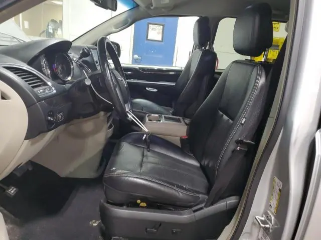 2012 CHRYSLER TOWN & COUNTRY TOURING  