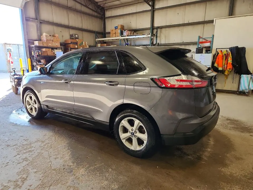 2021 FORD EDGE SE  