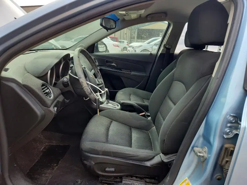 2012 CHEVROLET CRUZE LT  