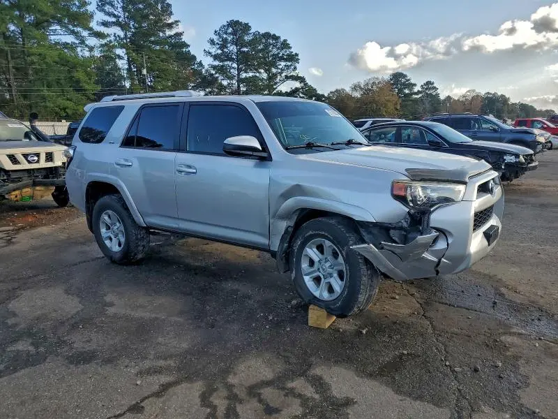 2014 TOYOTA 4RUNNER SR5  