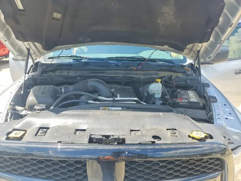 2014 RAM 1500 ST  
