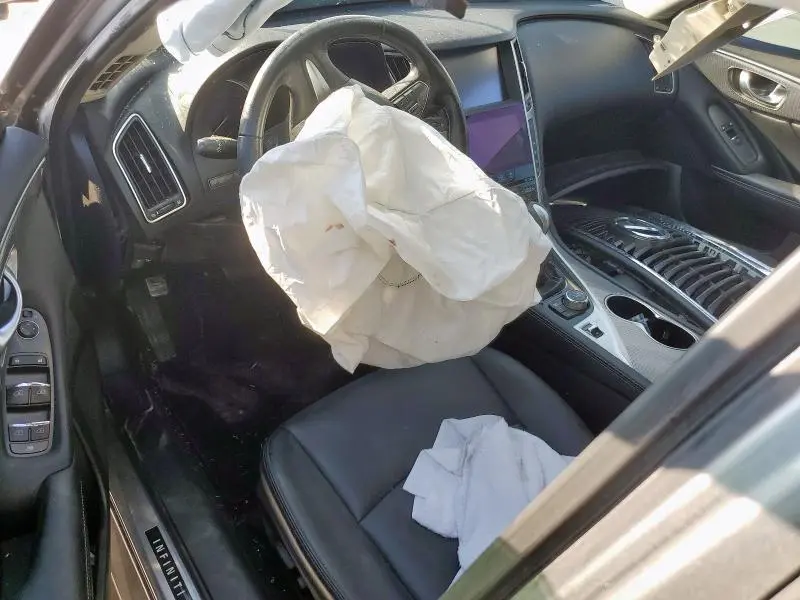 2015 INFINITI Q50 BASE  