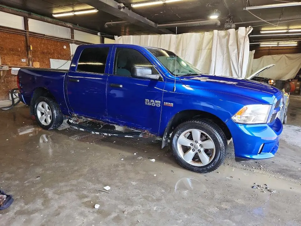 2014 RAM 1500 ST  
