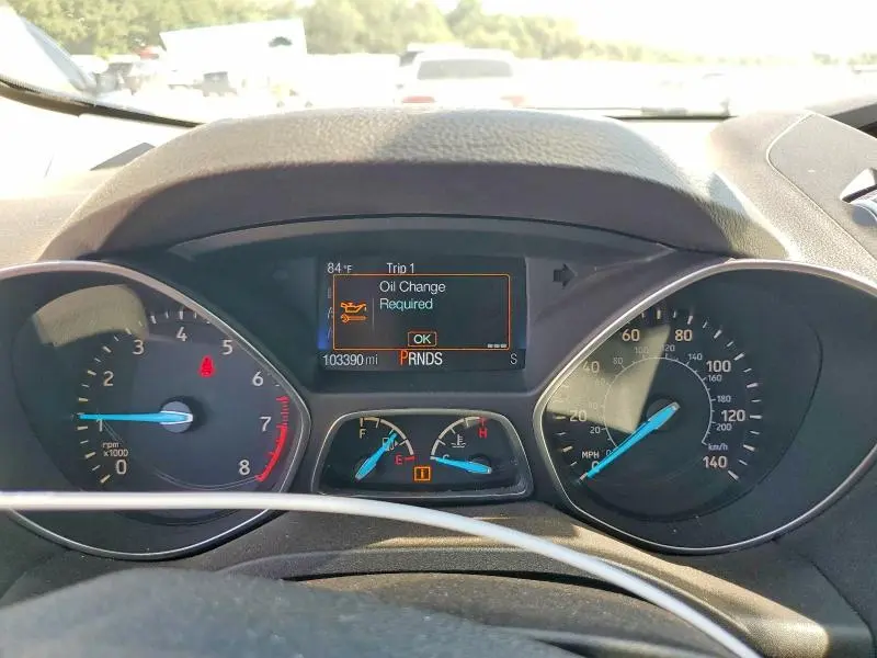 2017 FORD ESCAPE SE  