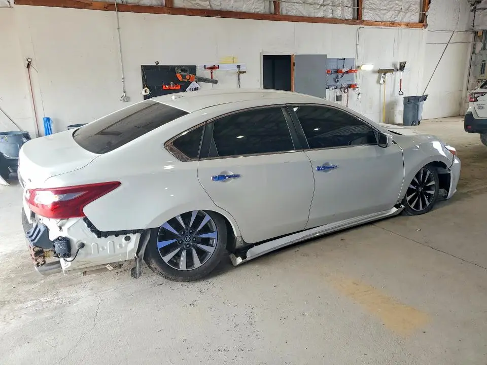 2018 NISSAN ALTIMA 2.5 SV  