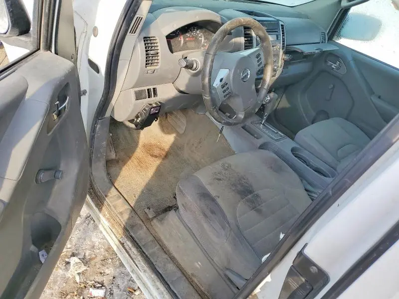 2015 NISSAN FRONTIER S  