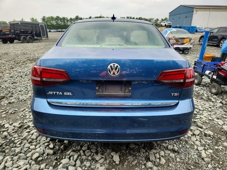 2017 VOLKSWAGEN JETTA SEL  