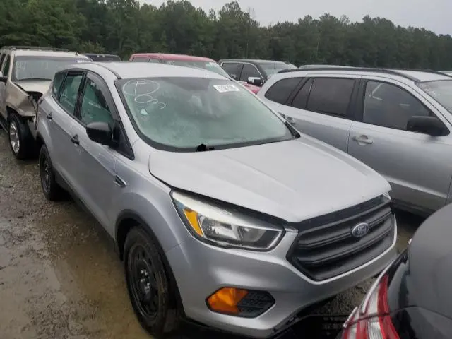 2017 FORD ESCAPE S  