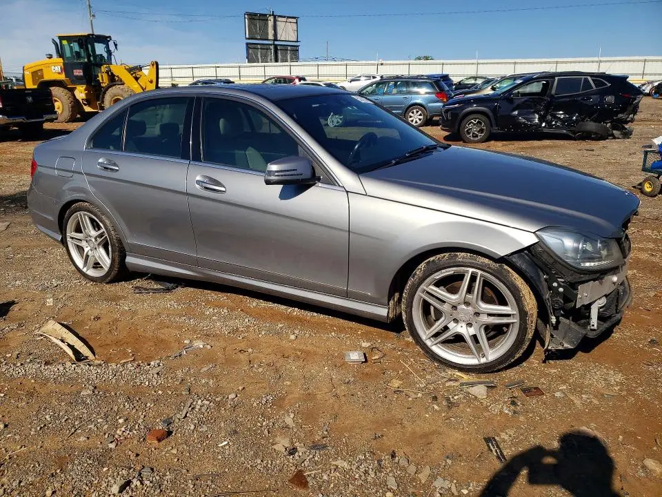 2013 MERCEDES-BENZ C 250  