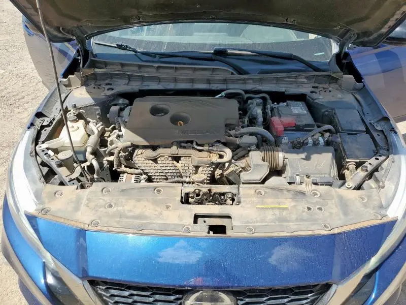 2019 NISSAN ALTIMA SR  
