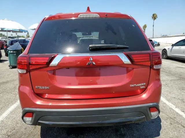 2019 MITSUBISHI OUTLANDER SE  