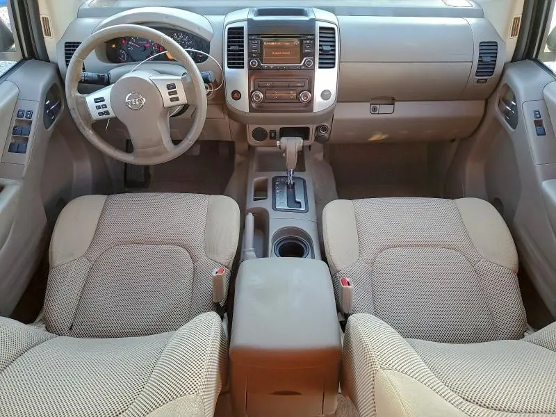 2015 NISSAN FRONTIER S  