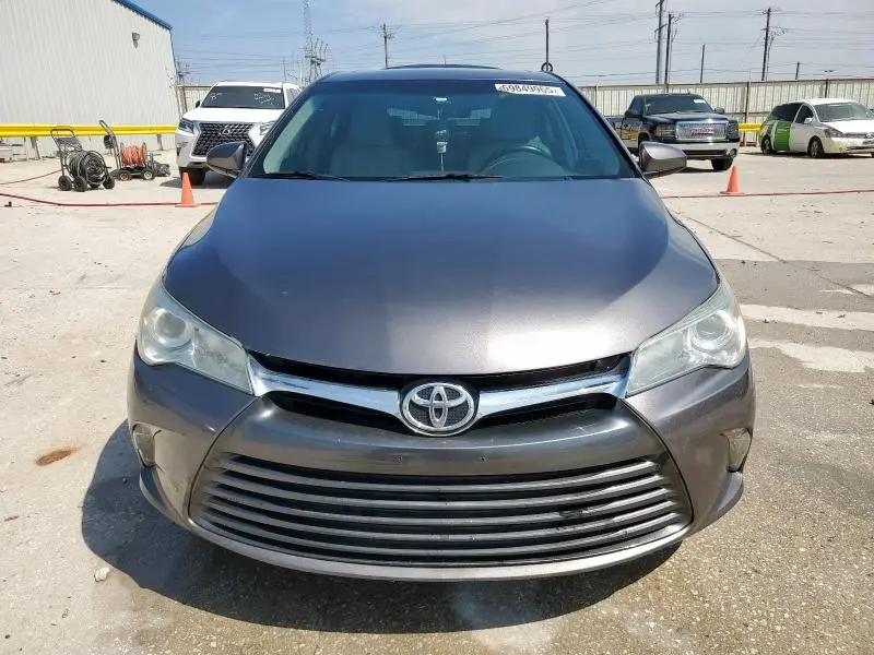 2017 TOYOTA CAMRY LE  