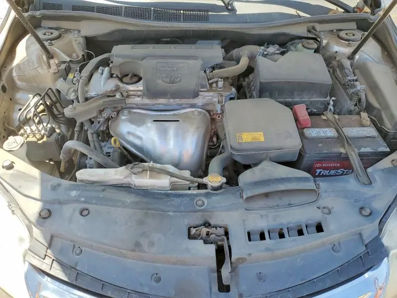 2015 TOYOTA CAMRY LE  