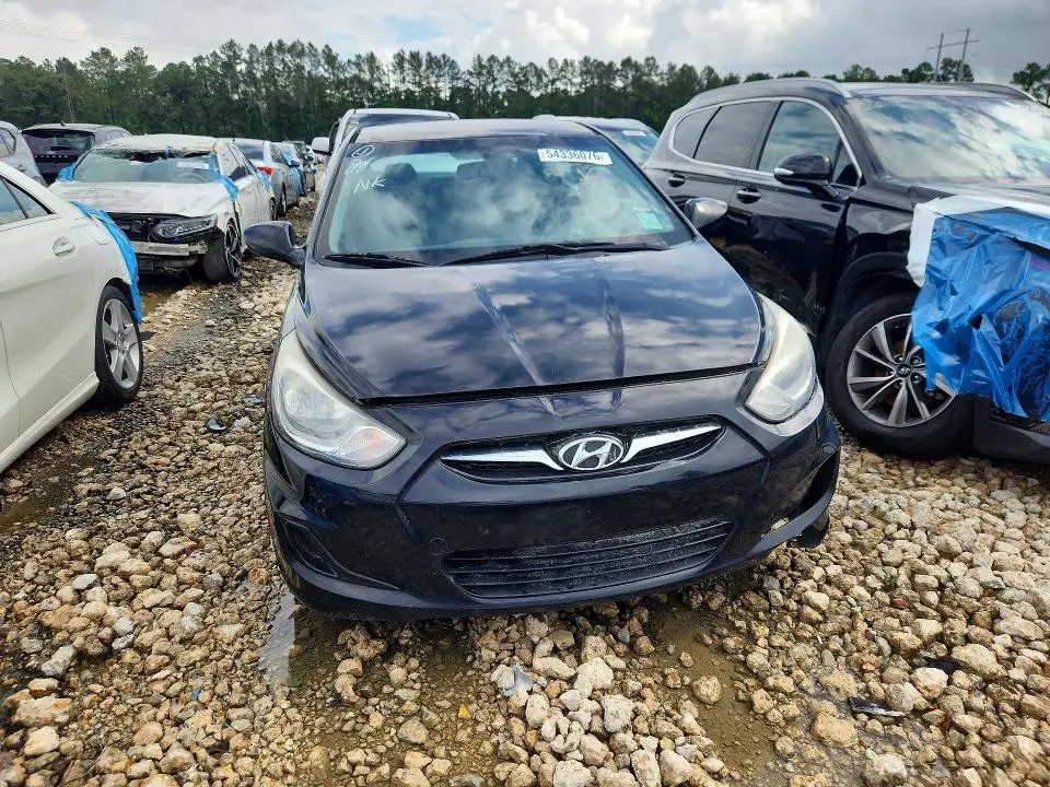 2013 HYUNDAI ACCENT GLS  