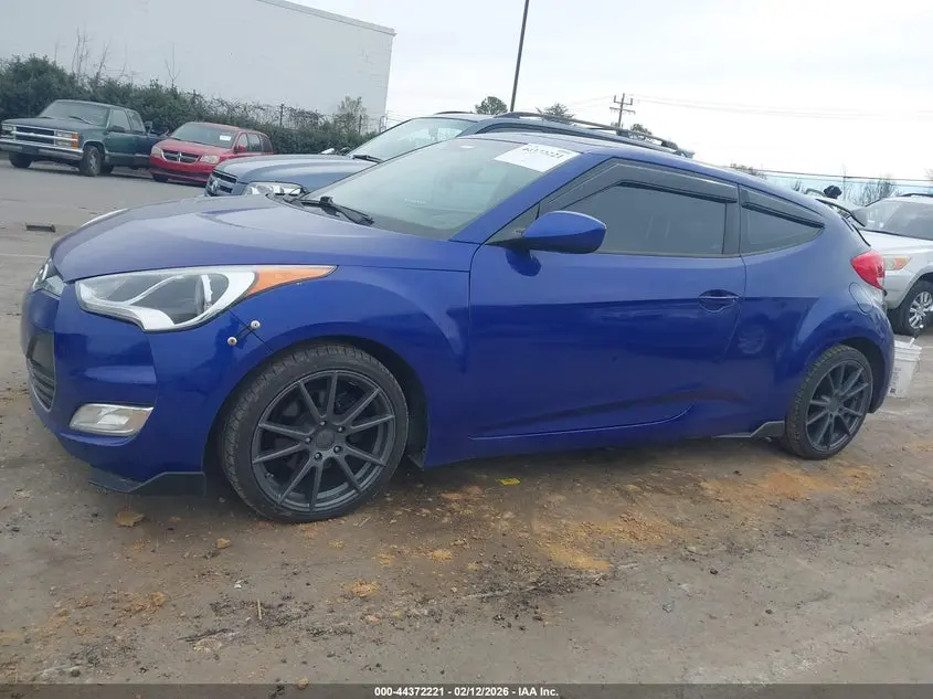 2012 HYUNDAI VELOSTER BASE W/GRAY