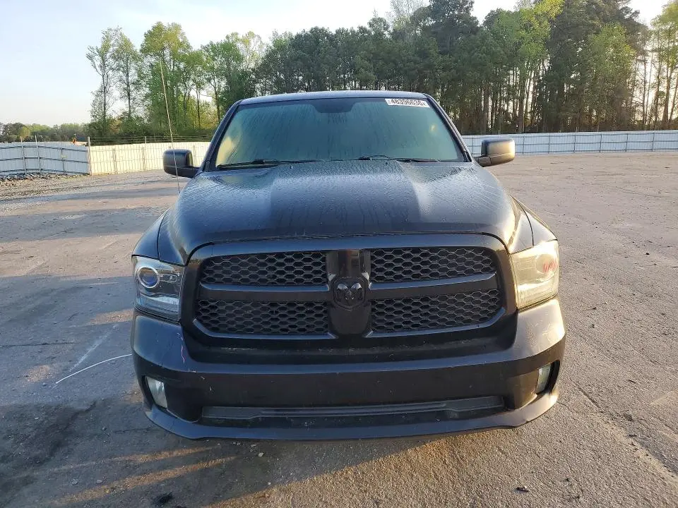 2014 RAM 1500 ST  