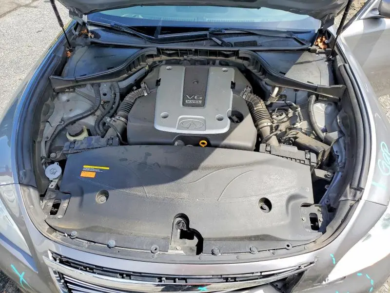 2013 INFINITI M37 BASE  