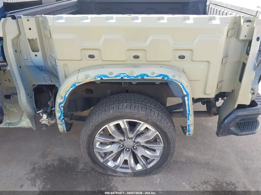2023 GMC SIERRA 1500 4WD  SHORT BOX DENALI
