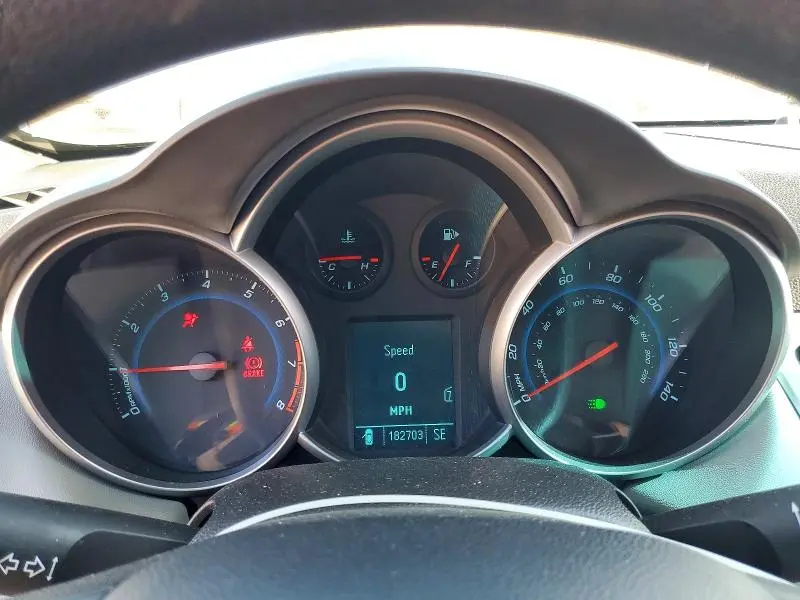 2011 CHEVROLET CRUZE LS  